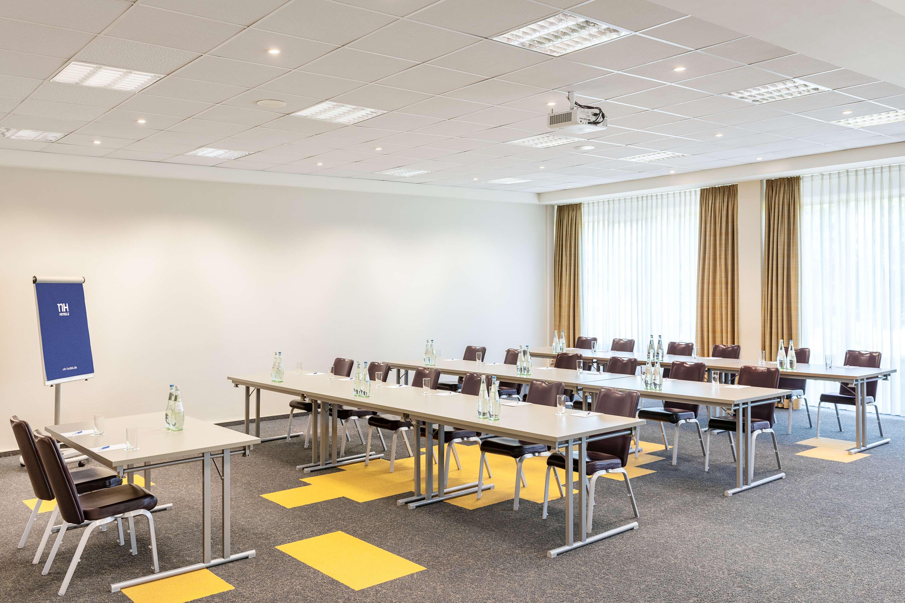 Nh Leipzig Messe Hotel Екстериор снимка