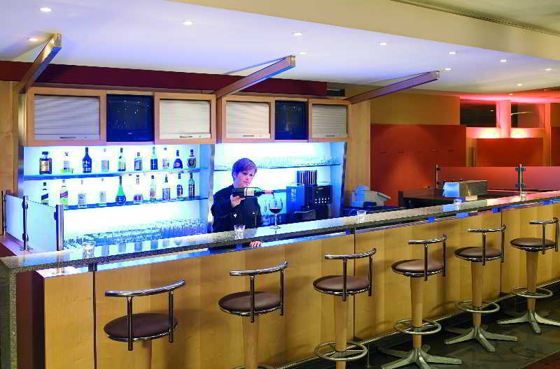 Nh Leipzig Messe Hotel Екстериор снимка