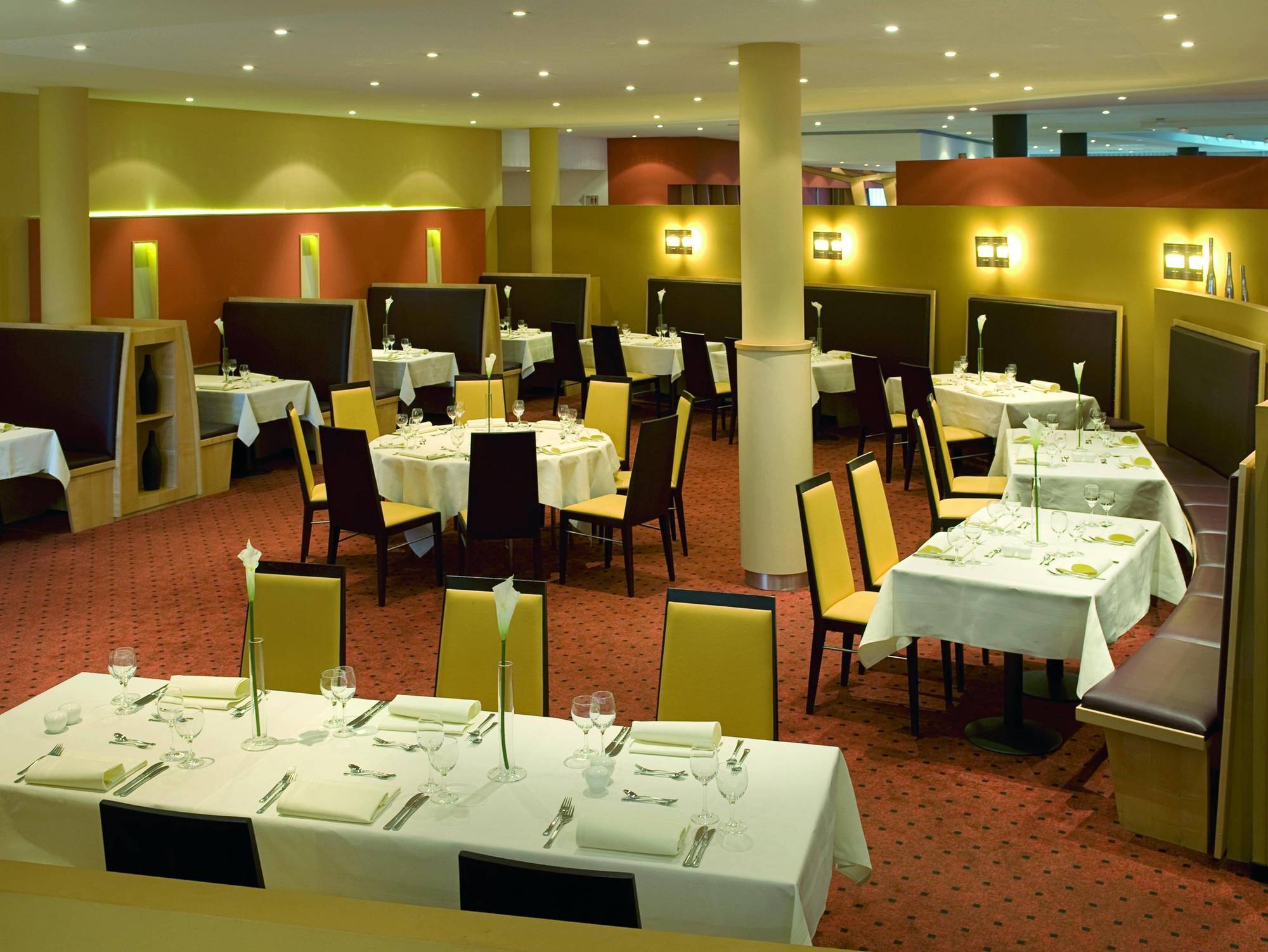 Nh Leipzig Messe Hotel Екстериор снимка